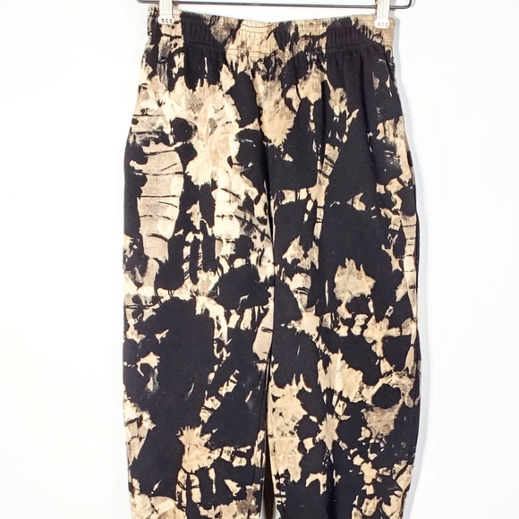 Custom Reverse Tiedye Sweatpants - Picture 2 of 9